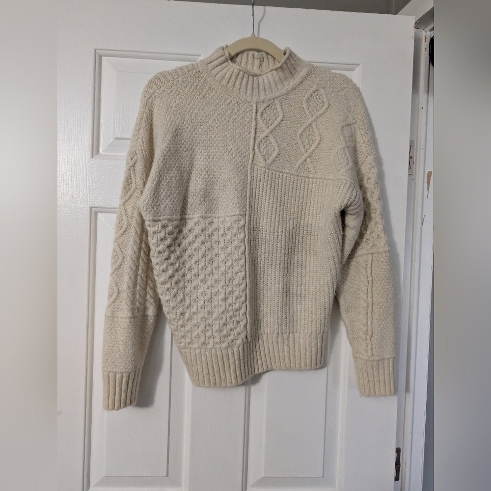 American Eagle Outfitters Women's Textured Cream Sweater